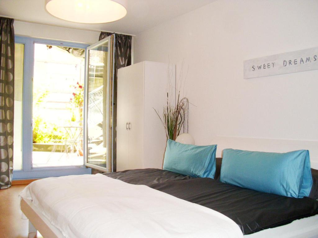 Apartment Cologne City Exterior photo
